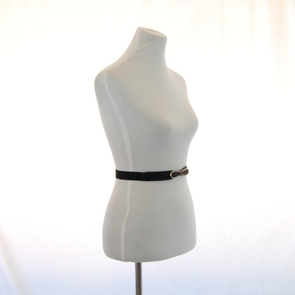 *FREE WITH PURCHASE* Gold Trim Bow Belt - Picture 6 of 7